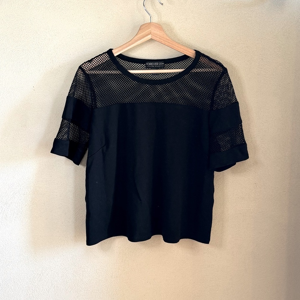 Forever 21 Plus Size Black Mesh Stripes Short Sleeve Crop Top US 1X 90s Grunge